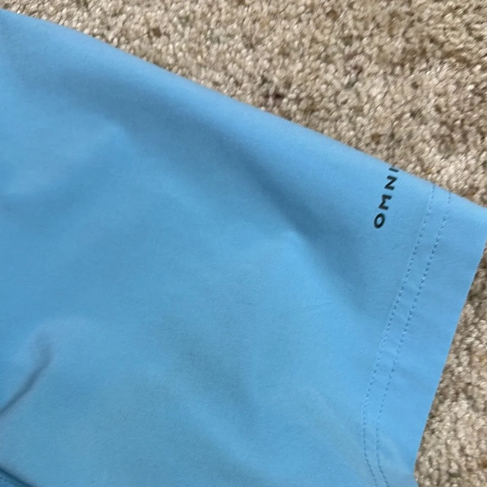 Columbia Men's Blue Shirt - Picture 4 of 4